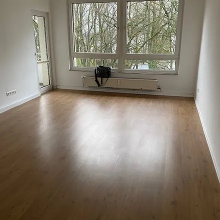 Rent this 3 bed apartment on Feldstraße 13 in 47228 Duisburg, Germany