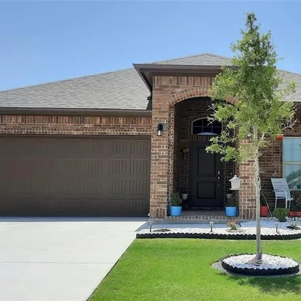Rent this 4 bed house on Oakmont Drive in Haslet, TX 76052