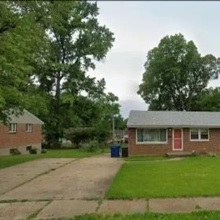 Buy this 3 bed house on 8138 Frost Avenue in Berkeley, Saint Louis County