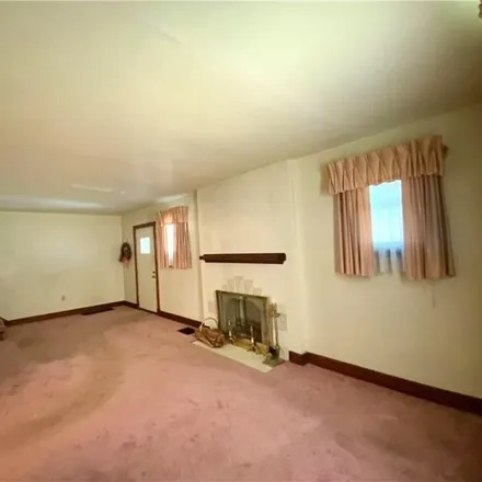Image 6 - 3431 Clearfield St, Pittsburgh, Pennsylvania, 15204 - House for sale