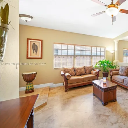 Image 3 - 12180 Natalies Cove Road, Cooper City, FL 33330, USA - House for sale