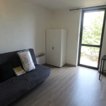 Image 1 - Clé d'Ut, 34 Place Léonard de Vinci, 10430 Rosières-près-Troyes, France - Apartment for rent