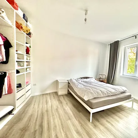 Rent this 2 bed apartment on Wannseestraße 9 in 14532 Stahnsdorf, Germany