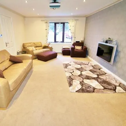 Image 3 - Sanderling Close, Daisy Hill, BL5 2SP, United Kingdom - House for sale