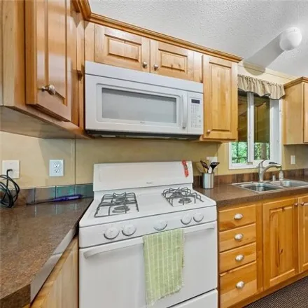 Image 7 - Big River Boulevard East, Maple Falls, Whatcom County, WA 98266, USA - Apartment for sale