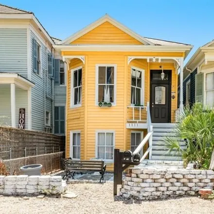 Buy this 2 bed house on 1129 Market Street in Galveston, TX 77550