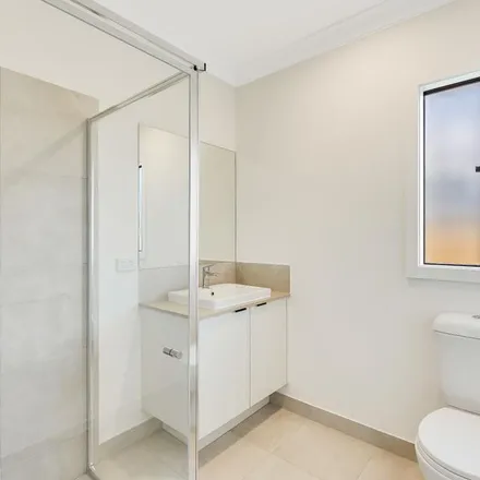 Image 1 - Phipps Drive, Meringandan West QLD, Australia - Apartment for rent