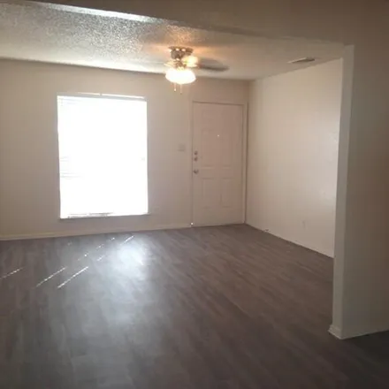 Image 6 - 1710 Ledgewood Drive, Austin, TX 78758, USA - Apartment for rent