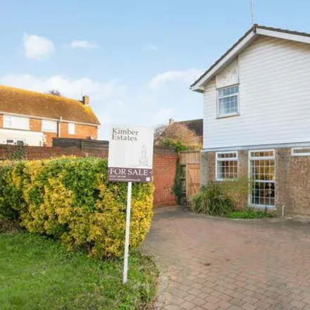 Buy this 3 bed house on Bowland Close in Broomfield, CT6 7UP
