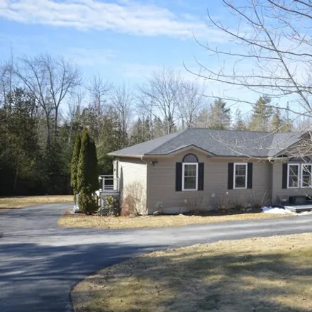 Buy this 4 bed house on 899 Main Road in Eddington, Penobscot County