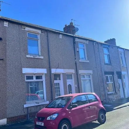 Image 2 - Grasmere Street, Hartlepool, TS26 9AS, United Kingdom - Townhouse for sale