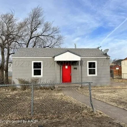 Rent this 2 bed house on 1625 North Manhattan Street in Amarillo, TX 79107