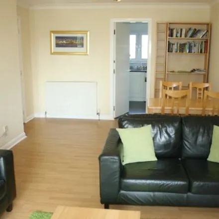 Image 2 - Greenhead Street, Glasgow, G40 1HT, United Kingdom - Apartment for rent