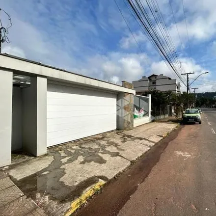 Buy this 3 bed house on Avenida João Pessoa 883 in Santo Inácio, Santa Cruz do Sul - RS