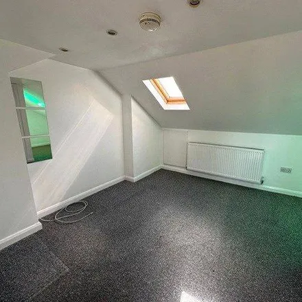 Rent this 1 bed room on Maybury Arch in Maybury Road, Horsell