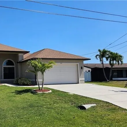 Buy this 3 bed house on 543 Southeast 21st Street in Cape Coral, FL 33990