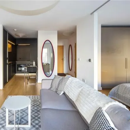 Image 9 - Longbow Apartments, 71 St Clements Avenue, London, E3 4XZ, United Kingdom - Apartment for sale