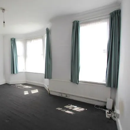 Image 3 - Claude Road, London, E10 6ND, United Kingdom - Apartment for rent