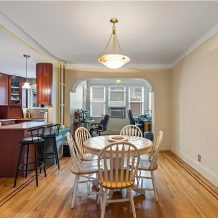 Image 7 - 3904 Avenue T, New York, NY 11234, USA - House for sale