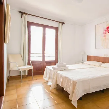 Image 5 - Cala Bona, Carrer Tramuntana, 07559 Son Servera, Spain - Apartment for rent