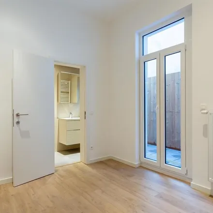 Rent this 1 bed apartment on Hardenvoort 38 in 2060 Antwerp, Belgium
