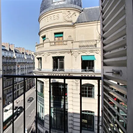 Image 5 - 20 Rue du Louvre, 75001 Paris, France - Apartment for rent