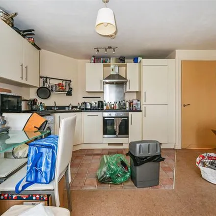 Rent this 1 bed apartment on unnamed road in Cardiff, CF10 4DP