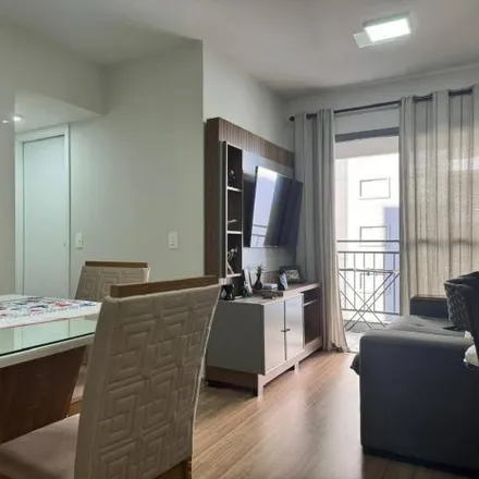 Buy this 2 bed apartment on Avenida Santa Terezinha in Fraternidade, Londrina - PR