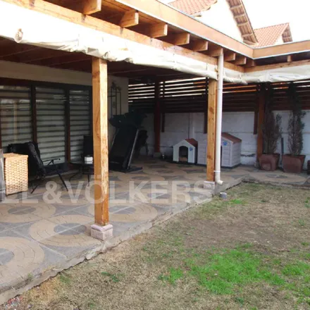 Buy this 3 bed house on Avenida Lo Aris in 291 2158 Machalí, Chile