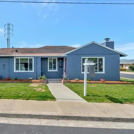 Buy this 3 bed house on 1277 Crestwood Drive in South San Francisco, CA 94080