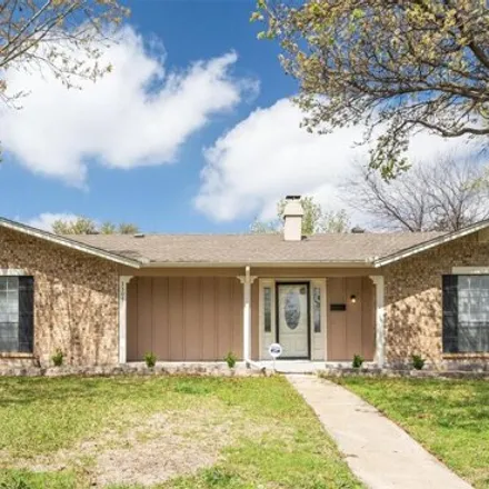 Buy this 3 bed house on 3323 Town Park Drive in Mesquite, TX 75150