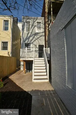 Image 2 - 1003 West Fayette Street, Baltimore, MD 21223, USA - House for sale