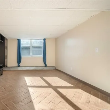 Image 5 - 181 73rd Street, New York, NY 11209, USA - Apartment for sale