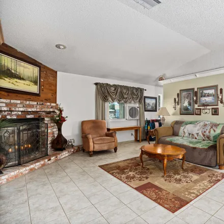 Image 7 - 36400 Dunford Avenue, Los Angeles County, CA 93543, USA - House for sale