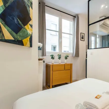 Rent this 1 bed apartment on 3 Passage Doisy in 75017 Paris, France