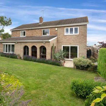 Buy this 4 bed house on Park Farm in Park Road, Ketton