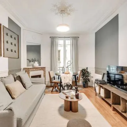 Image 7 - 62 Rue Damrémont, 75018 Paris, France - Apartment for rent