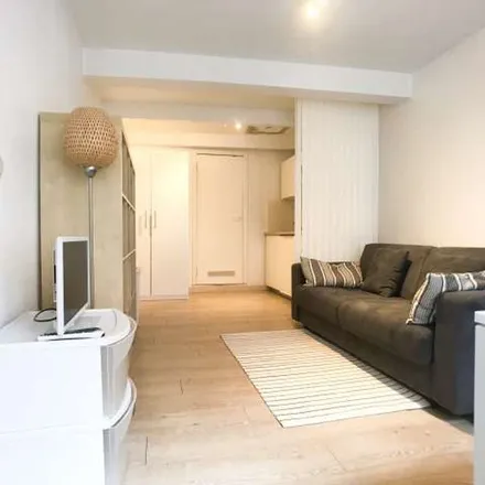 Image 3 - Rue des Renards - Vossenstraat 15, 1000 Brussels, Belgium - Apartment for rent