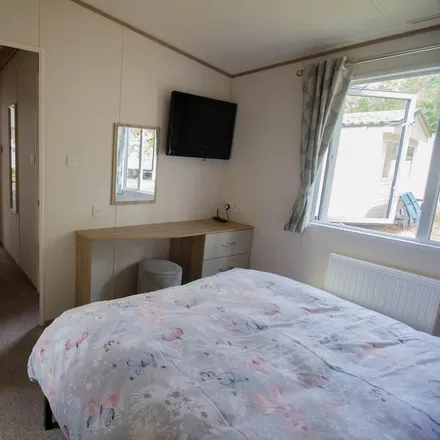 Rent this 2 bed house on Belton with Browston in NR31 9NE, United Kingdom