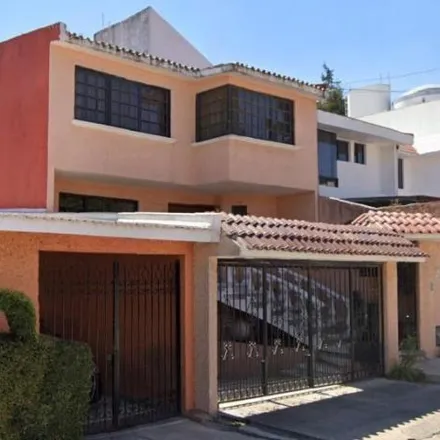 Buy this 4 bed house on Calle Leo in 53129 Naucalpan de Juárez, MEX