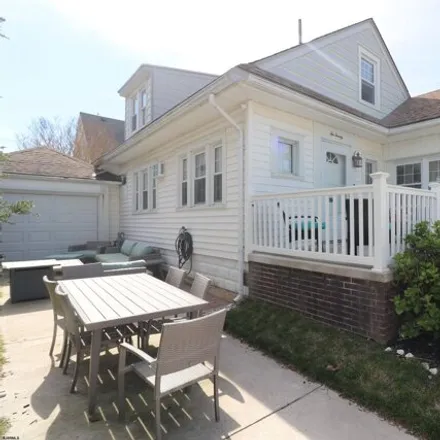 Rent this 4 bed house on 286 North Douglas Avenue in Margate City, Atlantic County