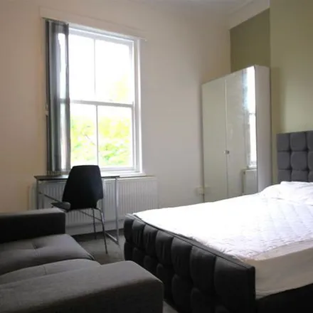 Rent this 1 bed apartment on Hobart Street in Leicester, LE2 0LB