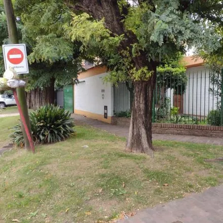 Buy this 3 bed house on Avenida General San Martín 105 in Adrogué, Argentina