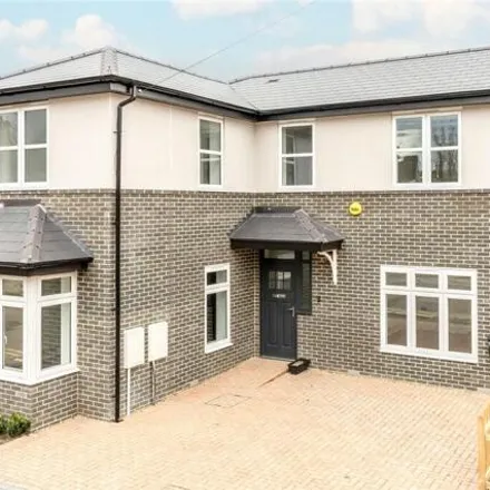 Buy this 3 bed house on 95 South Worple Way in London, SW14 8ND