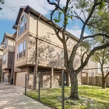 Buy this 3 bed house on 4060 Childress Street in Houston, TX 77005
