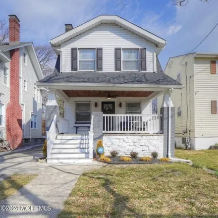 Rent this 3 bed house on 979 4th Avenue in Asbury Park, NJ 07712