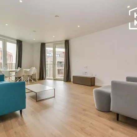 Rent this 3 bed apartment on Merchants House in 10 Parkes Street, London