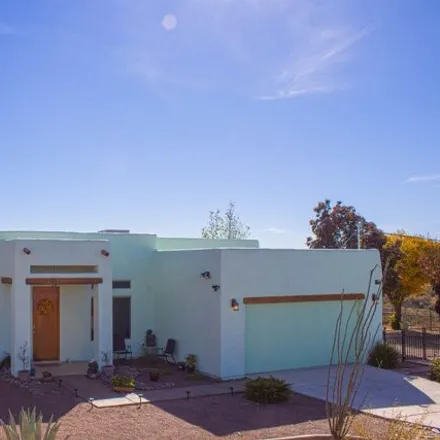Image 1 - 142 Via Casa, Santa Cruz County, AZ 85648, USA - House for sale