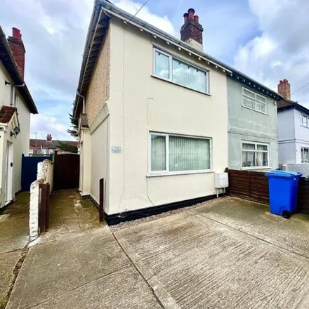 Buy this 3 bed duplex on 24 Reading Road in Ipswich, IP4 4JY