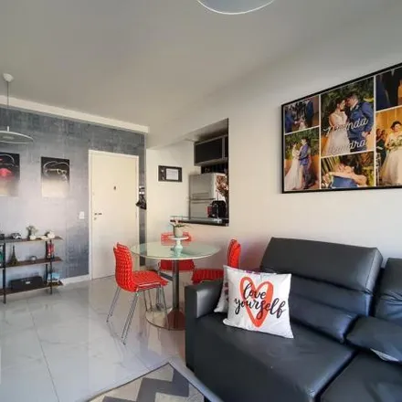 Rent this 2 bed apartment on Rua Doutor Eduardo Amaro 99 in Paraíso, São Paulo - SP